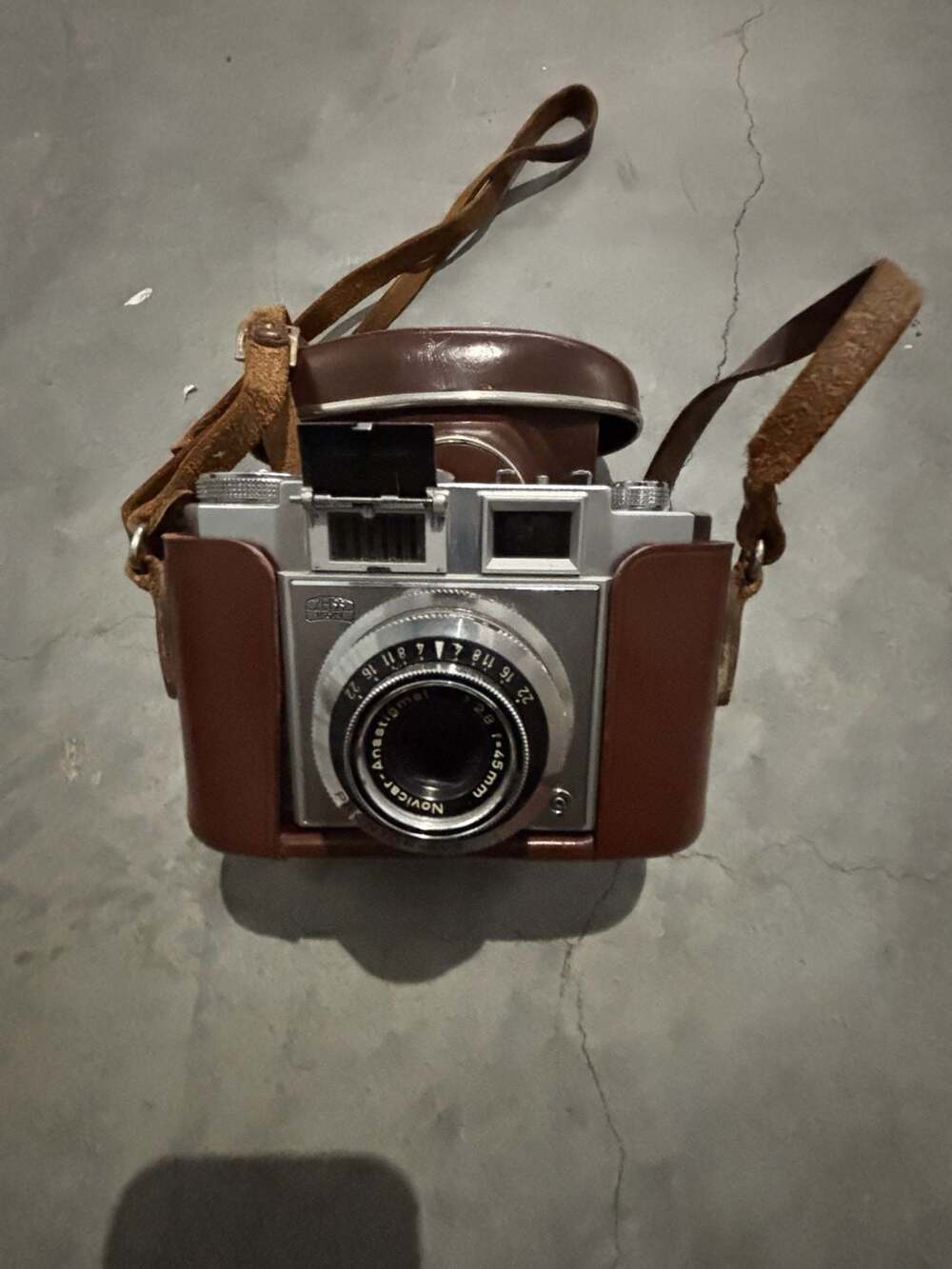 Vintage Zeiss Ikon Contina Camera with Novicar-Anastigmat 45mm f/2.8 Lens